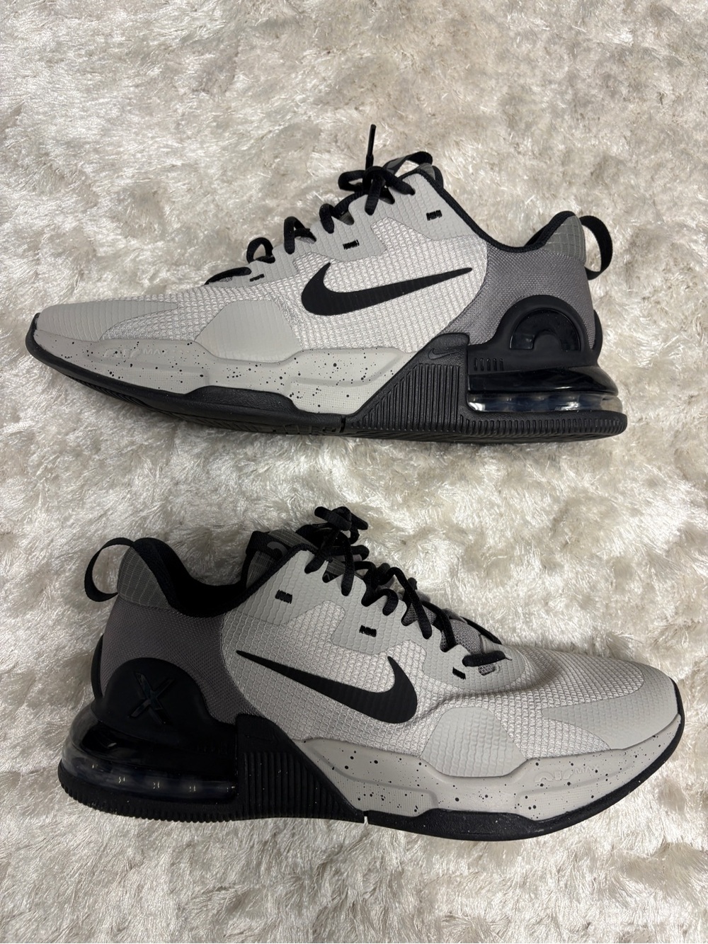 Nike Men’s Air Max Alpha Trainer 5 Light Gray & Black Athletic Sneakers - Picture 5 of 10